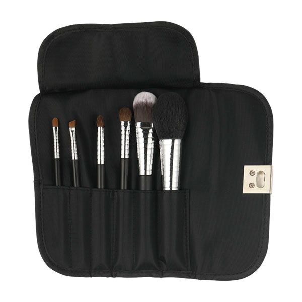 ドゥケア 携帯用メイクアップブラシ 6本セット(携帯ケース付)