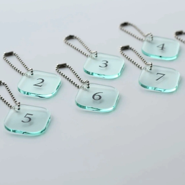 ロッカーキーホルダー カドマル ガラス色（8個セット）