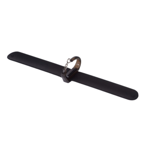 手首に巻けるラバーバンド