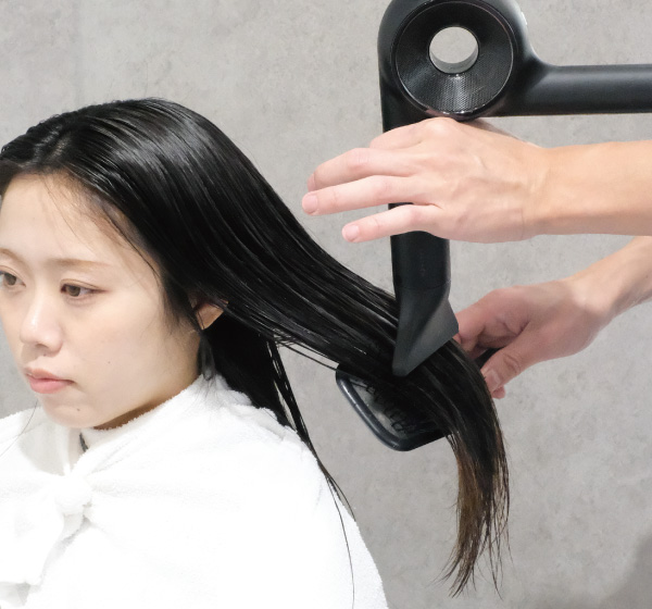 ブラシでのブロー