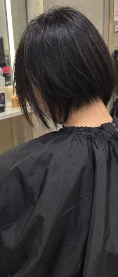 羽エクステ装着前 BEFORE